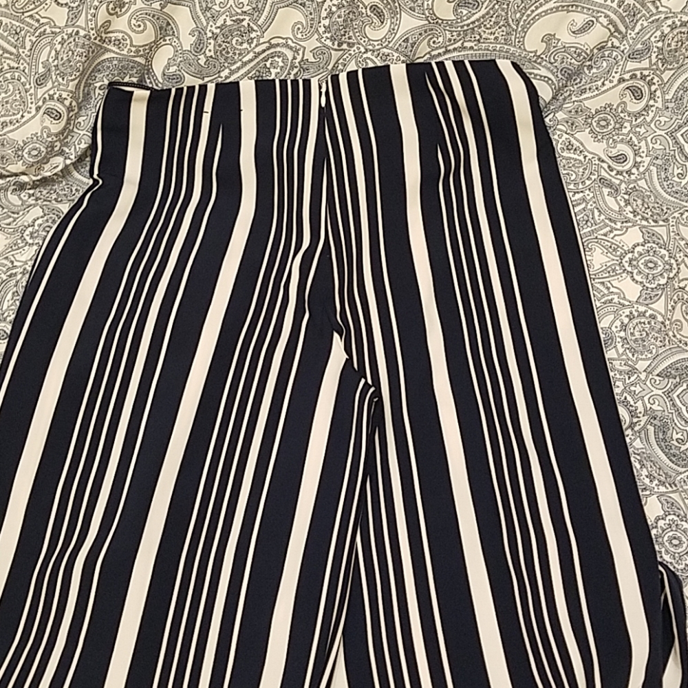 Fun flowing womens pants size 10 - Picture 4 of 4